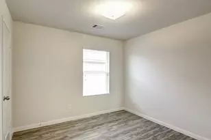 6127 Dawn Misty Ln, Houston, TX 77048 - Photo 9