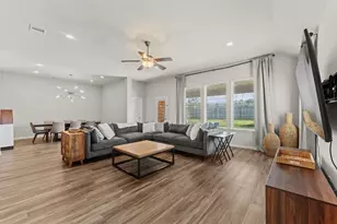 5807 Brimstone Hill Ln, Conroe, TX 77304 - Photo 7