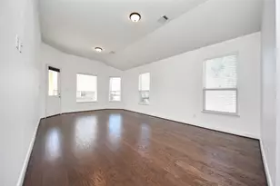 1947 Parnevik Pl, Conroe, TX 77304 - Photo 25