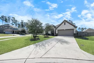 1947 Parnevik Pl, Conroe, TX 77304 - Photo 5