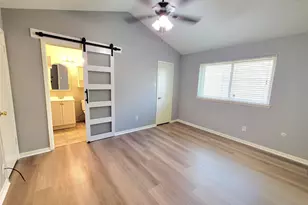 3923 Issacks Way, Sugar Land, TX 77479 - Photo 3