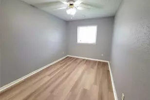 3923 Issacks Way, Sugar Land, TX 77479 - Photo 5