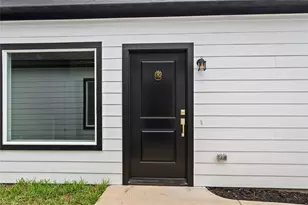 11553 Persimmon St, Willis, TX 77318 - Photo 5