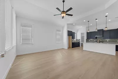 18047 Brennie Bird Lane, Conroe, TX 77302 - Photo 7