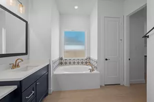 18047 Brennie Bird Ln, Conroe, TX 77302 - Photo 13