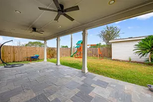 647 Hollandbridge Ln, Houston, TX 77073 - Photo 23