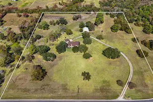 5001 Kendall Rd, Baytown, TX 77523 - Photo 9