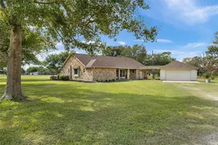 5001 Kendall Rd, Baytown, TX 77523 - Photo 5