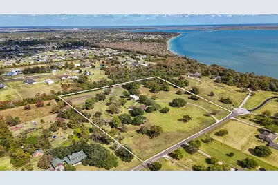 5001 Kendall Road, Baytown, TX 77523 - Photo 1