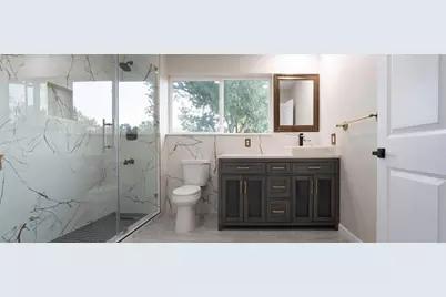 2302 Brooktree Drive, Houston, TX 77008 - Photo 17