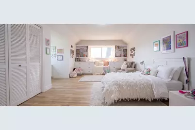 2302 Brooktree Drive, Houston, TX 77008 - Photo 19