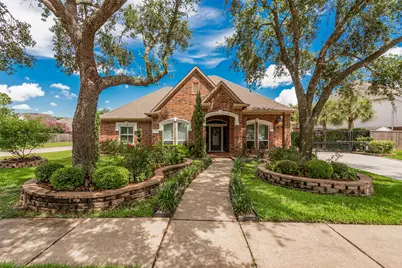 1013 Azalea Pointe, League City, TX 77573 - Photo 1