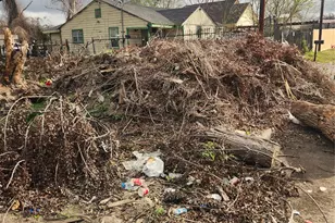 1068 Granville St, Houston, TX 77091 - Photo 3