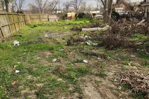 1068 Granville St, Houston, TX 77091 - Photo 5