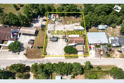 123 Business Park Drive, Willis, TX 77378 - Photo 1