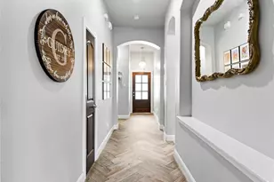 8226 Mandalay Bay Dr, Baytown, TX 77523 - Photo 5