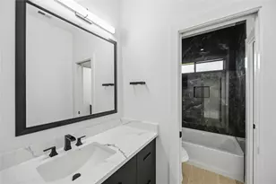 4212 New Orleans St, Houston, TX 77020 - Photo 17