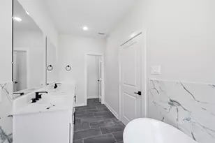 9735 Pelsey St, Houston, TX 77029 - Photo 21