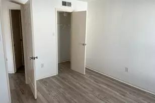 2816 S Bartell Dr, Houston, TX 77054 - Photo 13