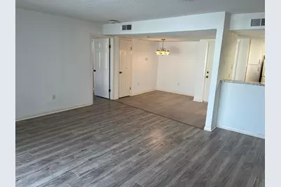 2816 S Bartell Drive #34, Houston, TX 77054 - Photo 11