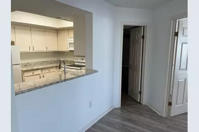 2816 S Bartell Drive #34, Houston, TX 77054 - Photo 9