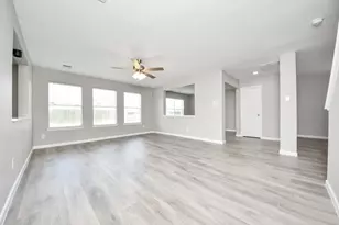 9506 Lasbury Dr, Houston, TX 77083 - Photo 9