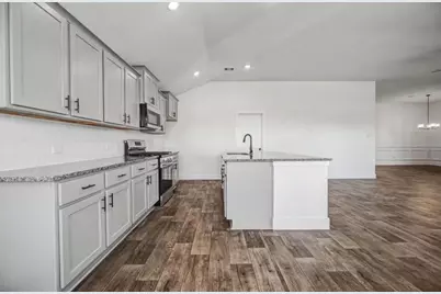40181 Spyglass Hill Drive, Cleveland, TX 77327 - Photo 5