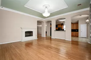 5206 Laura Lee Ln, Pasadena, TX 77504 - Photo 9