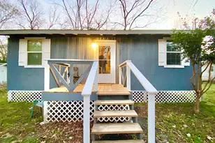 110B S Beatty Ave, Livingston, TX 77351 - Photo 9