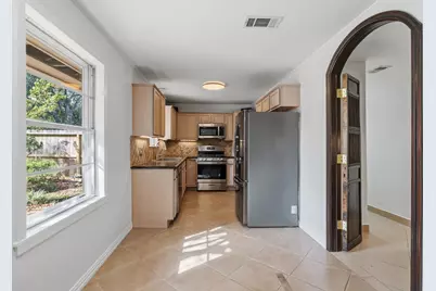 5307 Poinciana Drive, Houston, TX 77092 - Photo 7