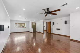 5307 Poinciana Dr, Houston, TX 77092 - Photo 5