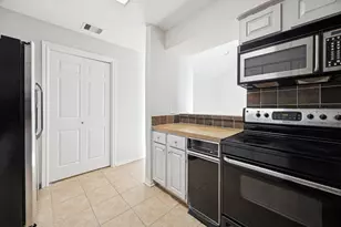 5200 Weslayan St, Houston, TX 77005 - Photo 7