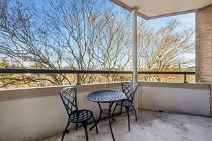 5200 Weslayan St, Houston, TX 77005 - Photo 11