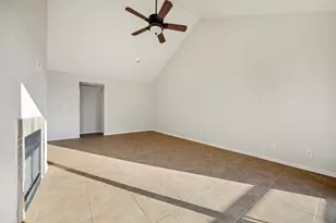 5200 Weslayan St, Houston, TX 77005 - Photo 3