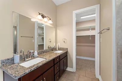3910 Melbourne Street, Houston, TX 77026 - Photo 19