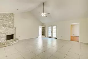 6115 Briar Glade Dr, Houston, TX 77072 - Photo 9