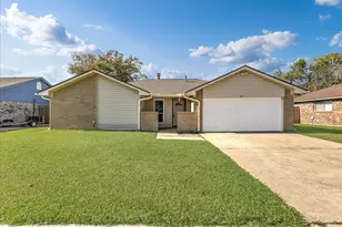 5110 Scottwood Dr, Baytown, TX 77521 - Photo 1