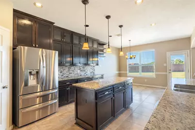 3002 Ivydale Road, Pearland, TX 77581 - Photo 7