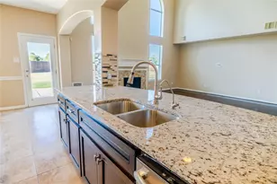 3002 Ivydale Rd, Pearland, TX 77581 - Photo 9