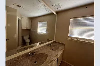 9867 Sageroyal Lane, Houston, TX 77089 - Photo 19