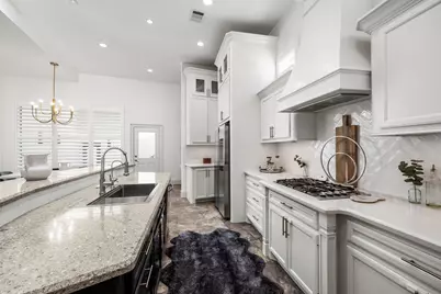 1210 Parkerhaven Court, Houston, TX 77008 - Photo 15