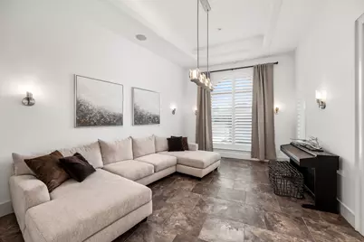 1210 Parkerhaven Court, Houston, TX 77008 - Photo 7