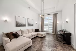 1210 Parkerhaven Ct, Houston, TX 77008 - Photo 7