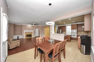 14103 Imperial Wood Ln, Rosharon, TX 77583 - Photo 11