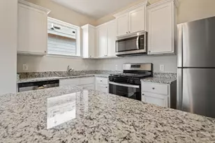 345 Fastboy Ln, Waller, TX 77484 - Photo 9