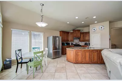 13312 Highland Lake Lane, Pearland, TX 77584 - Photo 19