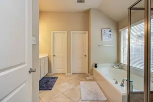 13312 Highland Lake Ln, Pearland, TX 77584 - Photo 23