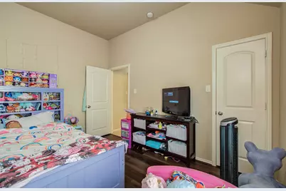 13312 Highland Lake Lane, Pearland, TX 77584 - Photo 9