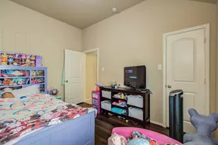 13312 Highland Lake Ln, Pearland, TX 77584 - Photo 9