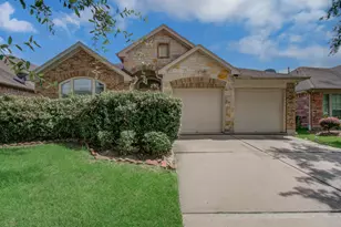 13312 Highland Lake Ln, Pearland, TX 77584 - Photo 3